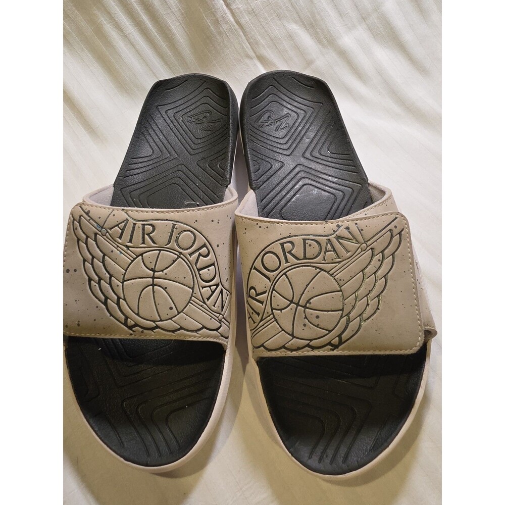 Nike Air Jordan Hydro 7 Tech Grey Wings Logo Slides Men's Size 12 HTF 2018 Rare